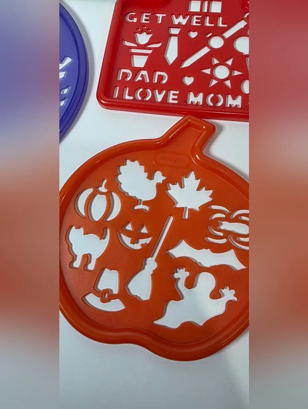 Little Tikes 7 Stencil Set Carrying Case w/ Handle ABC Valentine Christmas Fall